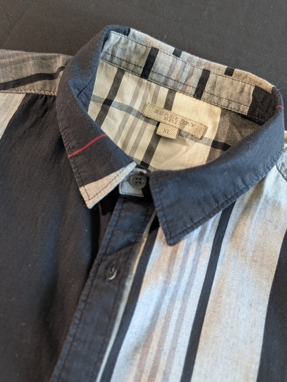 Burberry Black and Gray Plaid Men’s Button-Down Short Sleeve Shirt XL